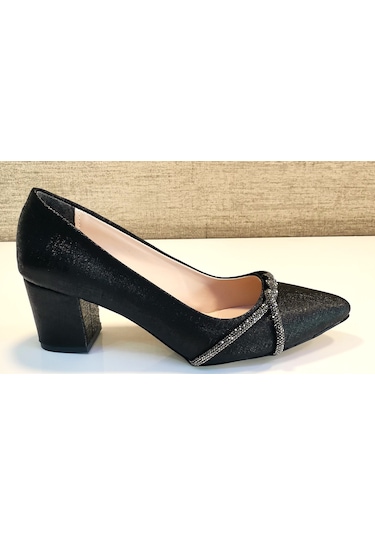 Bilener 450 Bayan Kapalı Taşlı Kısa Kalın Ökçeli Stiletto Ayakkabı Siyah