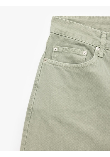 Koton Normal Bel Pamuklu Cep Detaylı Bermuda Loose Fit Jean Şort Haki 5sam40121nd Haki