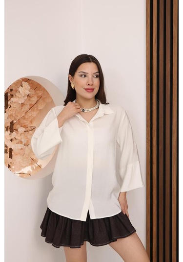 Kadın Slim Fit Dar Kesim Vücuda Oturan Uzun Kollu Beyaz Gömlek