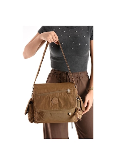 Postacı Okul Çantası Çapraz Askılı Büyük Boy 33 27 Cm Askı Uzunluğu 130 Cm Çok Cepli Kapaklı Omuz Taba