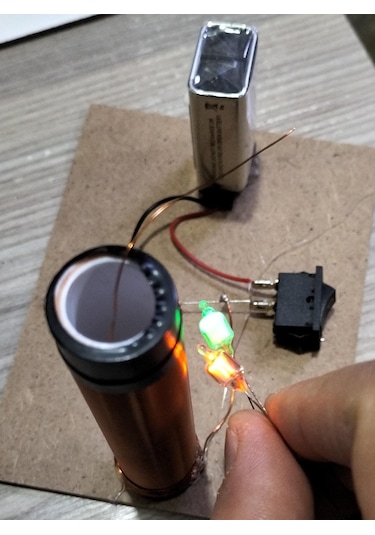 Tesla Bobini Pil Dahil