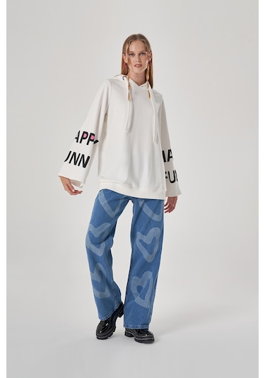 Mizalle Kolları Baskılı Ekru Sweatshirt Ekru