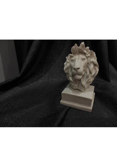 El Yapımı Aslan Başı Büstü .