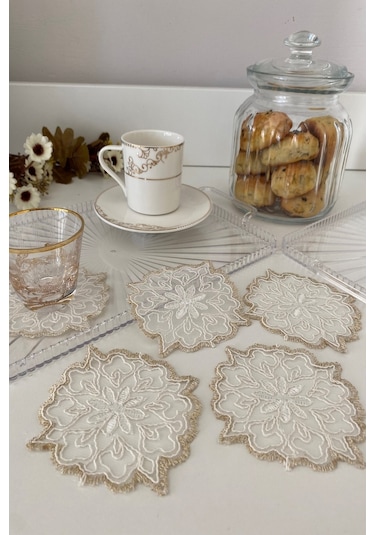 Istanblue Model 6 Adet Fincan Yanı Sunum Peçetesi - Gold Beyaz