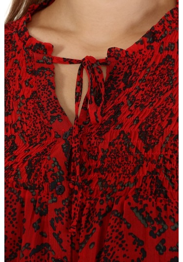 Gipe Detaylı Şifon Bluz-1490 Kırmızı