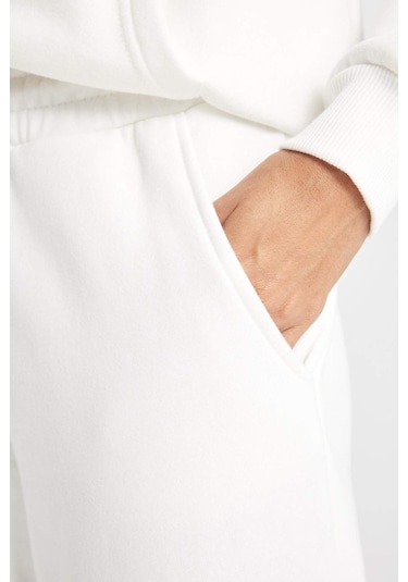 Defacto Beli Paçası Lastikli Bağcıklı Cepli Kalın Jogger Eşofman Altı V2700AZ24WNER105 Ekru