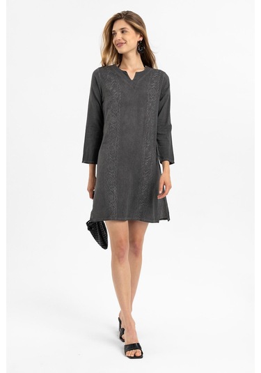 Gri İşlemeli Uzun Kollu Astarsız Pamuklu Kısa Elbise-gri