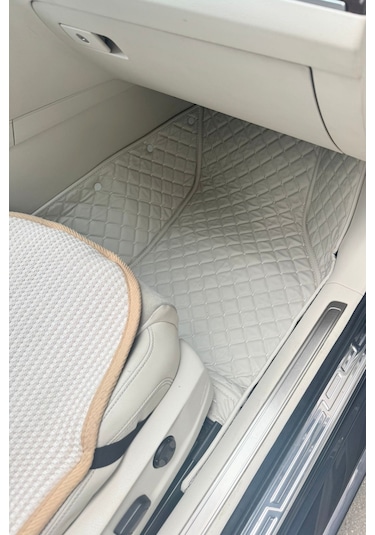 Ford Escort Beyaz Renk 8d Diamond Premium Kaymaz Deri Oto Paspas