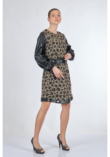 Unique Mode Yuvarlak Yaka Leopar Desenli Siyah Kadın Elbise UW233