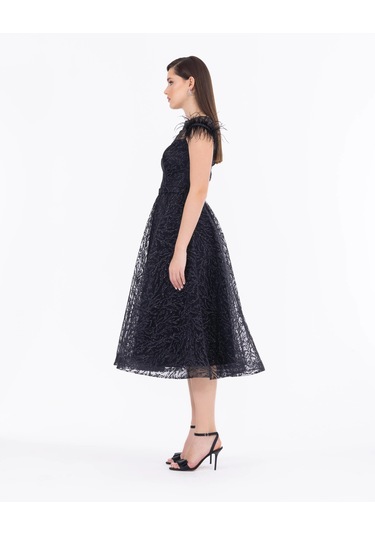 Kayık Yaka Tül Detaylı Simli Abiye-siyah Siyah