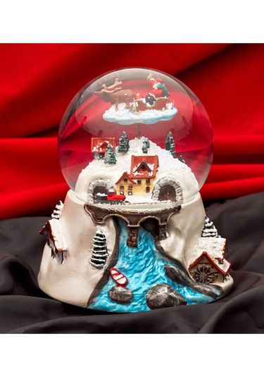 Yerli, El Boyaması, Müzikli Ve Kendinden Üflemeli, Uçan Noel Baba, Büyük Lüks Kar Küresi. Magnetdepo