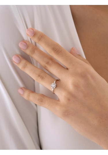 0,44 Karat Tasarım Pırlanta Yüzük-773