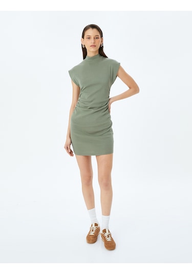 Koton Kap Kol Dik Yaka Slim Fit Mini Elbise Haki 5sak80090ek