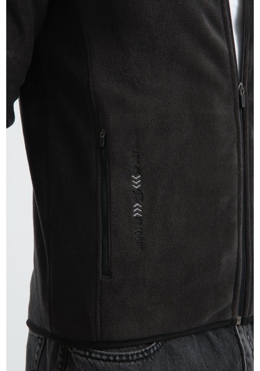 Shooter Sportswear Premium Kışlık Erkek Polar Sweatshirt Minimal Nakış Detayları Fermuarlı Regular Fit Antrasit Shooter Sportswear Premium Kışlık Erkek Polar Sweatshirt Minimal Nakış Detayları Fermuarlı Regular Fit Antrasit