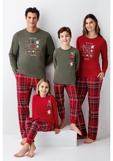 Arnetta Kız Çocuk Aile %100 Pamuklu 4 Mesim New Year Uzun Kollu Pijama Takım Kırmızı