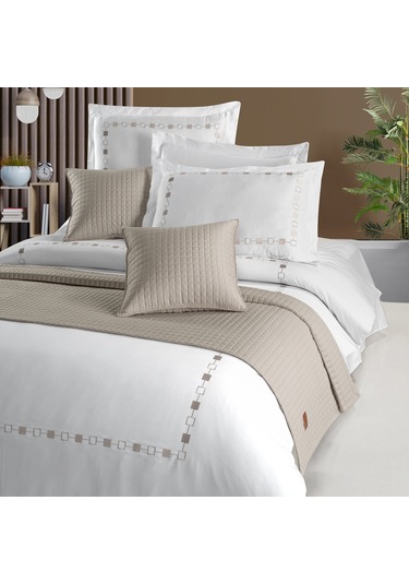 Pasioni Saten Elegante Taş Nakışlı Çift Kişilik Nevresim Takımı Taş