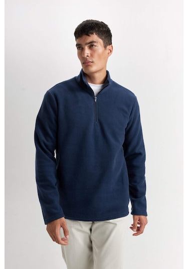 DeFacto Lacivert Tüylenme Yapmayan Soğuk Geçirmez Regular Fit Dik Yaka Fermuarlı Polar Sweatshirt Y3996AZNSIN257 DeFacto Lacivert Tüylenme Yapmayan Soğuk Geçirmez Regular Fit Dik Yaka Fermuarlı Polar Sweatshirt Y3996AZNSIN257
