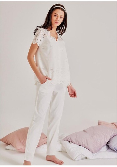 Magic Form 19108 Kendinden Brode Desenli Pijama Takım - Ekru