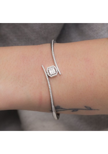 Venta 0,63 Karat 14K Baget Pırlanta Bilezik