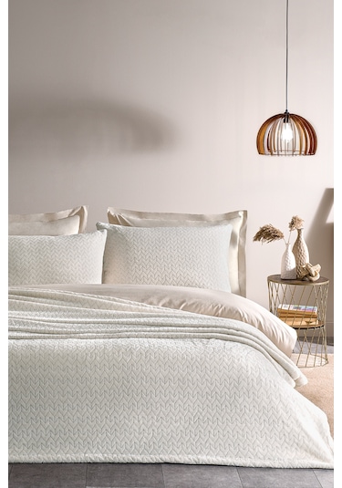 Puffy Lines Çift Kişilik Yatak Örtüsü - Şampanya