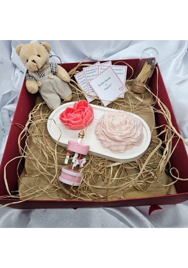 Sevgiliye Özel 14 Şubat Kutusu