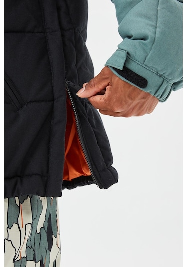Timberland Progressive Utility Pullover Puffer Erkek 1/2 Fermuarlı Kapüşonlu Şişme Mont Siyah-yeşil Siyah - Yeşil Timberland Progressive Utility Pullover Puffer Erkek 1/2 Fermuarlı Kapüşonlu Şişme Mont Siyah-yeşil Siyah - Yeşil