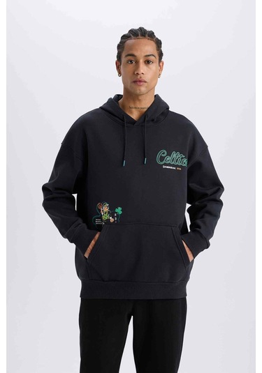 DeFactoFit NBA Boston Celtics Oversize Geniş Kalıp Kapüşonlu Sırt Baskılı Kalın Sweatshirt D6690AX25SPBK82