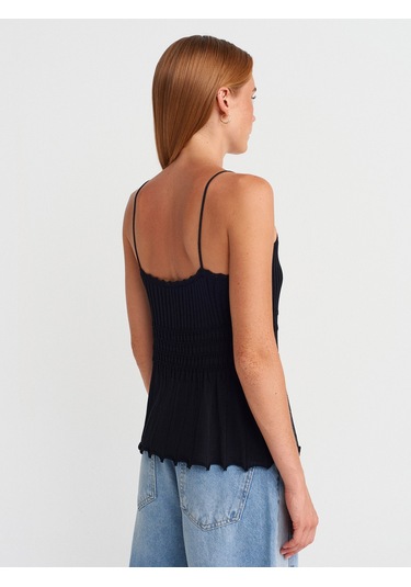 Dilvin 10792 Askılı İnce Dokulu Triko Bluz-siyah Siyah