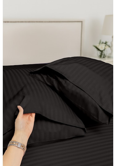 Çizgili Saten 2'li Yastık Kılıfı Siyah