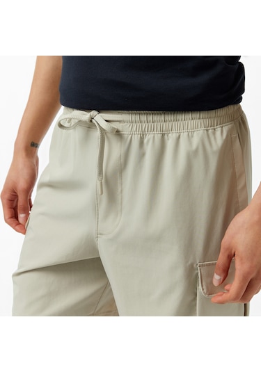 Under Armour Vibe Erkek Krem Şort 1386560 KREM