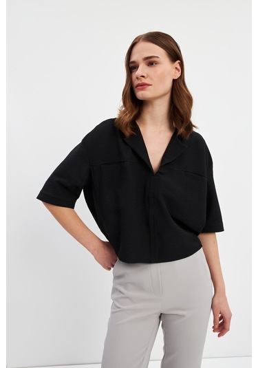 Stella Pulvis Siyah Kısa Kol Cepli Bluz Siyah