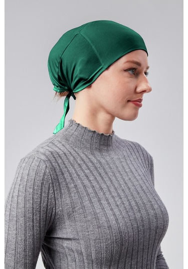 Kadın Tesettür Likralı Penye Dikişsiz Kaymaz Düz Bağlamalı Bone Yeşil