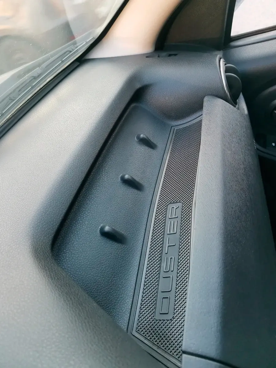 Gradicom Renault Duster İçin Bardaklık Ve Kapı Tepsileri İçin Paspaslar 141002722