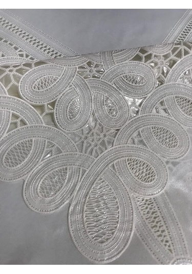 Masa Örtüsü Dantel Görünümlü Pvc