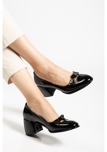 Büyük Beden Kadın Kalın Topuklu Ayakkabı Siyah Rugan Fiyonklu Yuvarlak Burun-4300 Siyah