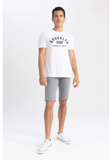 DeFacto Slim Fit Dar Kesim Jean Bermuda A4802AX23SMNM55 DeFacto Slim Fit Dar Kesim Jean Bermuda A4802AX23SMNM55