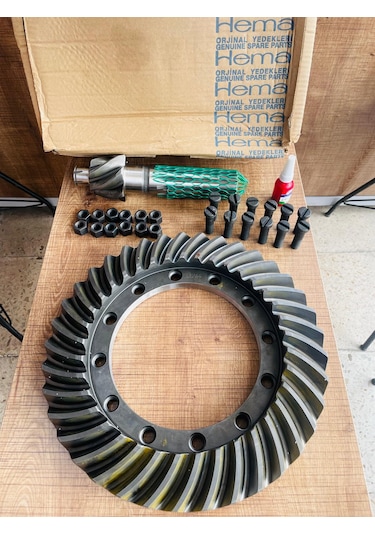 Massey Ferguson 135-148-240 Ayna Mahrutisi Hema Civatalı