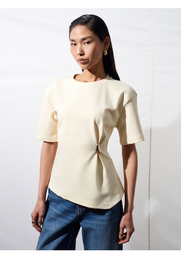 Dilvin 32445 Aksesuar Detaylı Basic T-shirt-açık Sarı