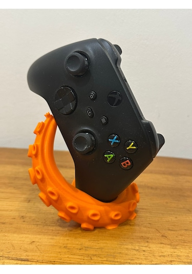 Xbox Kontrolcüsü İçin Ahtapot Temalı Stand Şık Ve Dayanıklı Turuncu