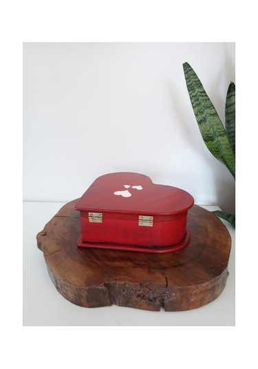 El Boyaması Kalpli Ahşap Kutu