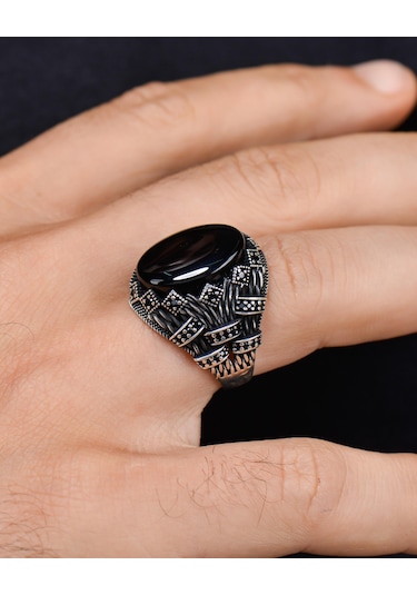 Prestij Gümüş Oniks Taşlı 925 Ayar Zirkon Taş Süslemeli 20082 Gümüş Erkek Yüzüğü