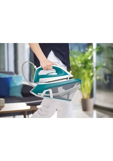 Tefal SV7111 2800 W Express Compact Buhar Kazanlı Ütü