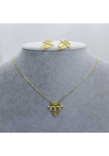 Yeni Sezon 22 Ayar Altın Kaplama Singapur Zincir'li Piramit Model Taş'lı Kadın Kolye Küpe Seti Gold