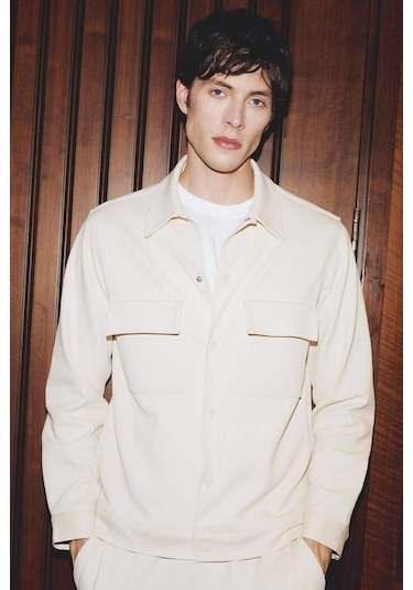 DeFacto Polo Yaka Çıtçıt Kapamalı Cepli Gömlek Ceket Z5178AZ24SPBG144 DeFacto Polo Yaka Çıtçıt Kapamalı Cepli Gömlek Ceket Z5178AZ24SPBG144