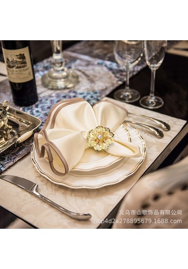 Shineyee Altın Renkli Kristal Çiçek Desenli Alüminyum Servis Bezi Halka - Otel, Noel Dekorasyonu, Dayanıklı Ve Şık Sunum Aksesuarı Diğer