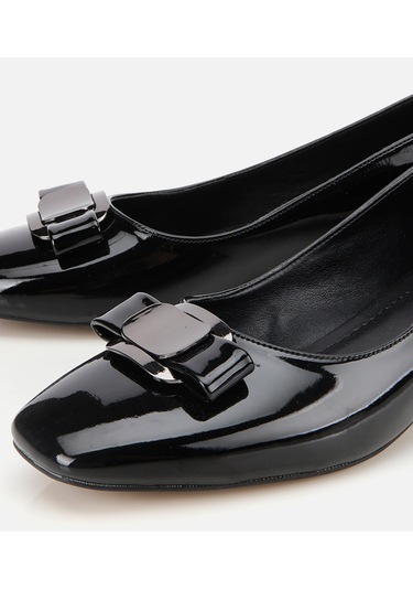 Hotiç Kadın Rugan Siyah Metal Detaylı Kalın Topuklu Ayakkabı 01ayh314850a100 01ayh314850a100 Siyah