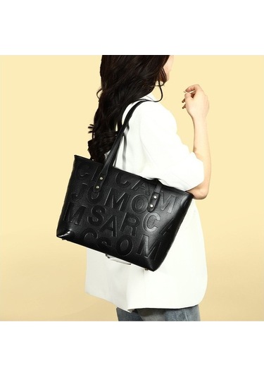 Novahub Yeni Ve Taşınabilir Sırt Sırt Moda Kapasiteli Home Hafif Fonksiyonlu Dışarı Dinosaurs Çok Çantası Çantası Çantası Büyük Bebek Anne Anne Anne Altın 2023 Gh Altın