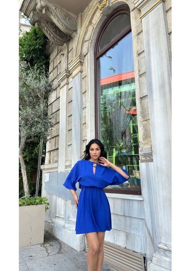 Saks Yaka Detaylı Kloş Elbise Saks