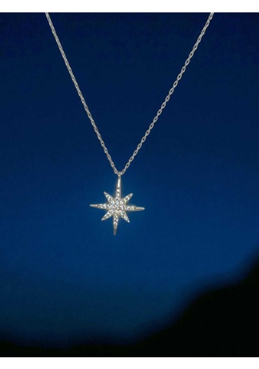 Taşlarla Kaplı Kuzey Yıldızı Figürlü 925 Ayar Gümüş Kolye Işıltılı Ve Anlamlı Tasarım Gümüş