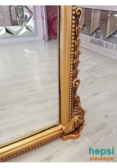 Matmazel Model Varaklı Ayaklı Boy Aynası Altın